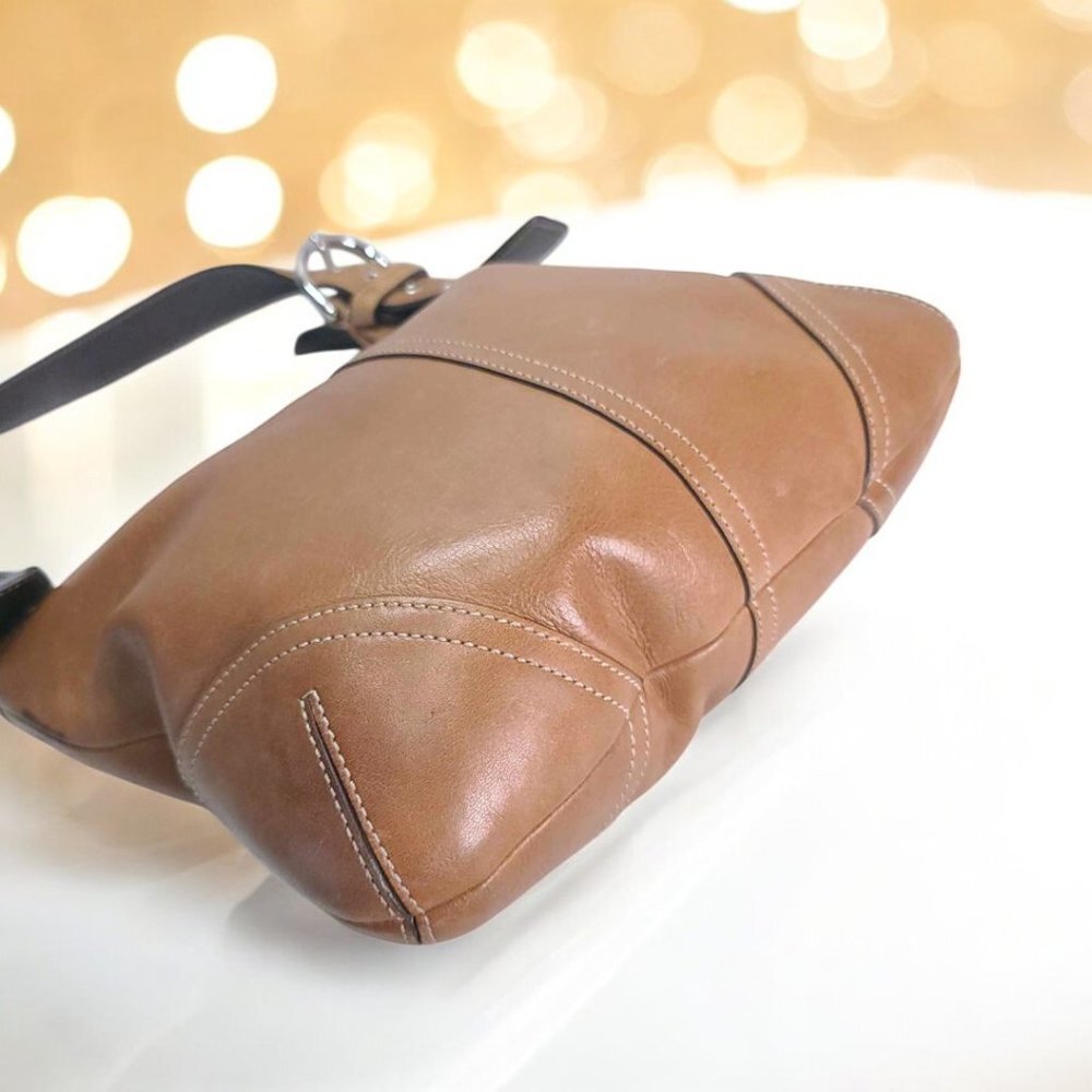 Vintage COACH Hippie Shoulder Bag in british tan - Picture 4 of 10